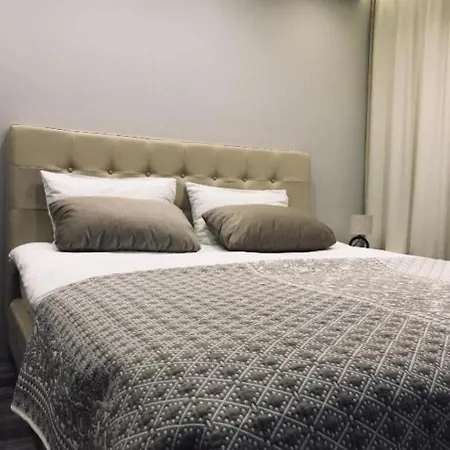 Apartamento Adut Kop.